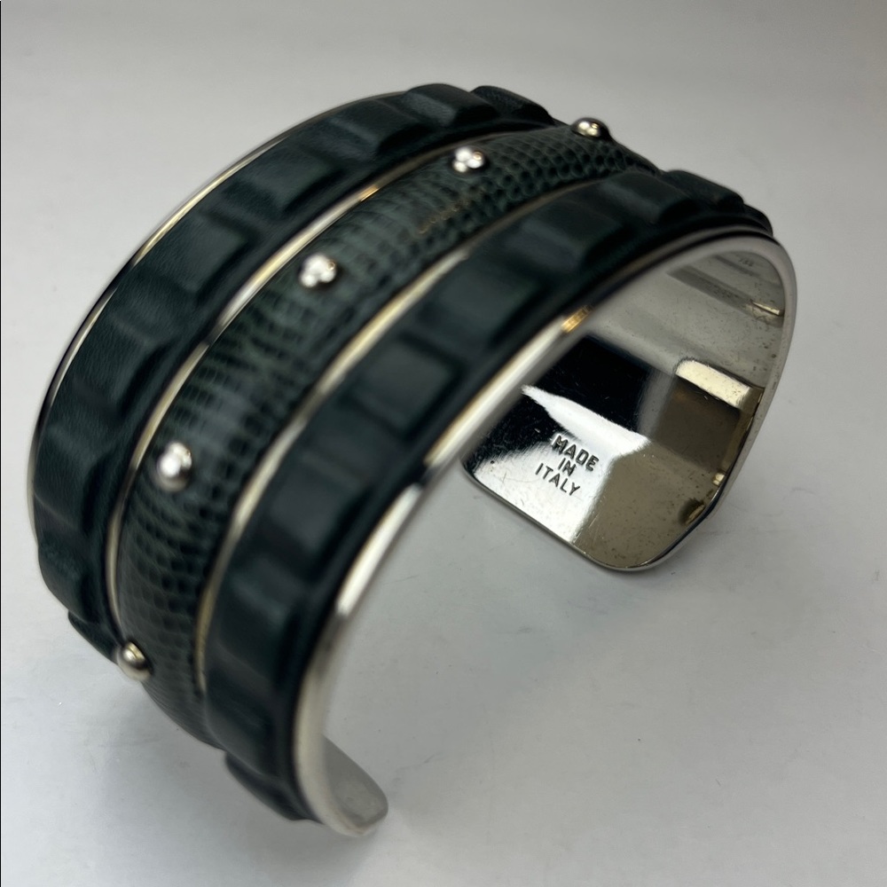 Authentic TOD’S Leather Studded Cuff Bracelet ~ in Hunter Green